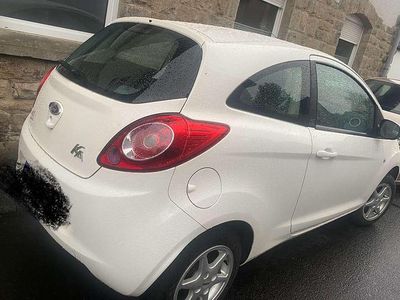 Gebraucht Ford Ka Trend 69 PS (50 kW) 2011 Kleinwagen