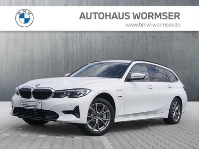 BMW 330e