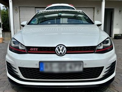 gebraucht VW Golf GTI 2.0 Performance