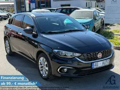 Second-hand Fiat Tipo Lounge 120 CP (88 kW) 2018 Negru Hatchback
