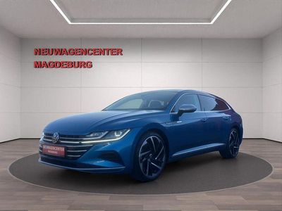 Eisvogelblau metallic Gebraucht 2021 VW Arteon Elegance Kombi | 30.390 € (Etwas zu teuer)