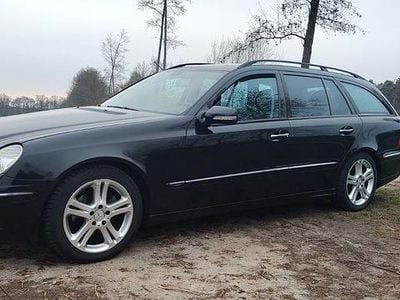 Usata Mercedes E220 Avantgarde 170 CV (125 kW) 2008 Nero Station wagon