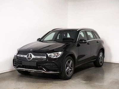 Gebraucht Mercedes GLC200 AMG 197 PS (144 kW) 2022 Obsidianschwarz (metallic) SUV