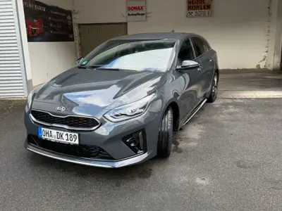 Gebraucht Kia ProCeed 139 PS (102 kW) 2021 Grau Kombi