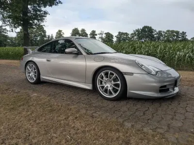 Gebraucht Porsche 911 Carrera 4 320 PS (235 kW) 2003 Silber Coupé