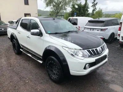 Gebraucht Mitsubishi L200 Top 181 PS (133 kW) 2016 Weiß Pickup