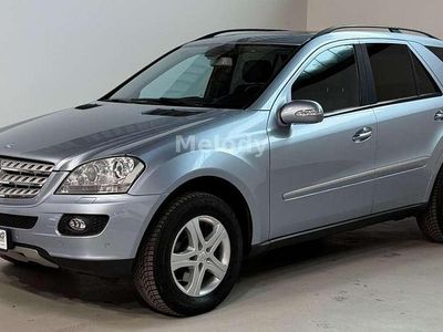 Gebraucht Mercedes ML320 224 PS (164 kW) 2007 Blau SUV