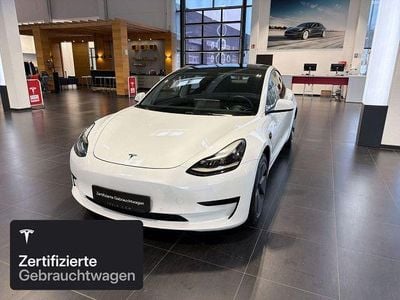 Weiß Gebraucht 2021 Tesla Model 3 RWD Limousine | 25.600 € (Fairer Preis)