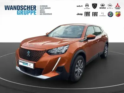Gebraucht Peugeot e-2008 Active 100 kW (136 PS) 2021 Orange SUV