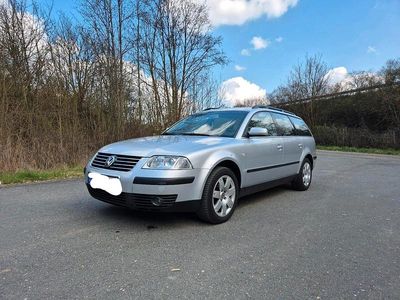 Gebraucht VW Passat 150 PS (110 kW) 2002 Silber Kombi