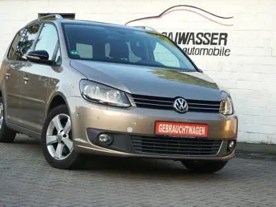 Gebraucht VW Touran 105 PS (77 kW) 2012 Beige Van / Kleinbus