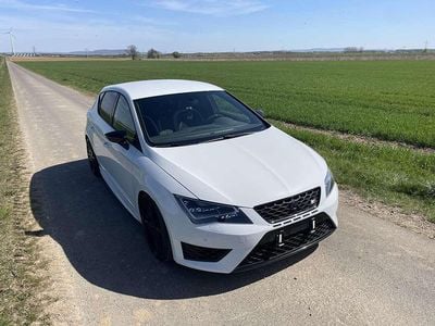 Weiß Gebraucht 2016 Seat Leon CUPRA Limousine | 19.800 € (Fairer Preis)