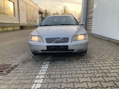 gebraucht Volvo V70 D5 AWD Summum Summum