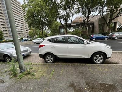 Gebraucht Hyundai ix35 Edition 115 PS (84 kW) 2013 Weiß SUV