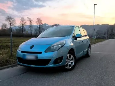 Gebraucht Renault Scenic E-Tech 130 PS (95 kW) 2011 Blau Van / Kleinbus