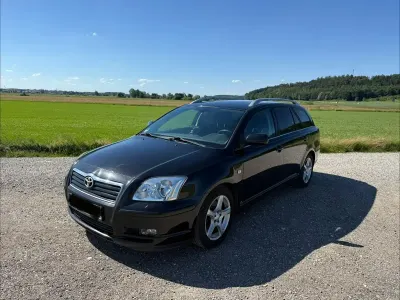 Gebraucht Toyota Avensis Travel 147 PS (108 kW) 2005 Schwarz Kombi