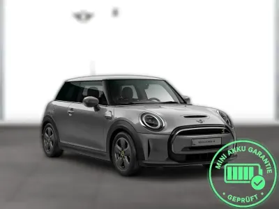 Gebraucht Mini Cooper SE Essential 135 kW (184 PS) 2022 Grau metallic Kleinwagen