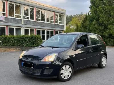 Gebraucht Ford Fiesta 70 PS (51 kW) 2008 Schwarz Kleinwagen