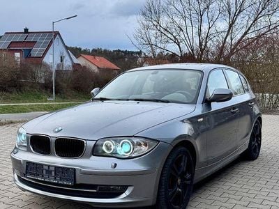 Gebraucht BMW 116 122 PS (89 kW) 2010 Grau Kleinwagen