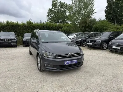Gebraucht VW Touran Comfortline 150 PS (110 kW) 2022 Delfingrau Van / Kleinbus