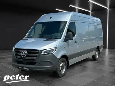 Gebraucht Mercedes 320 150 kW (204 PS) 2024 Hightechsilber metallic Van / Kleinbus