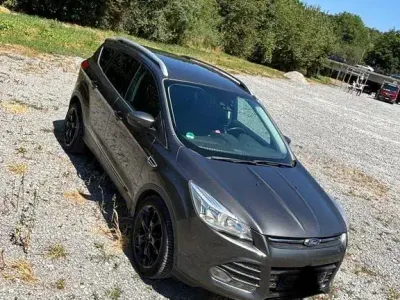Gebraucht Ford Kuga SYNC Edition 150 PS (110 kW) 2016 Grau SUV