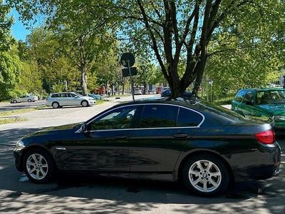 BMW 525