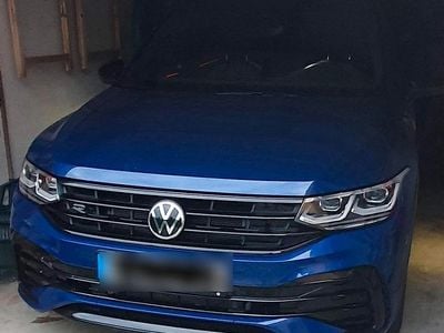 Gebraucht VW Tiguan Black Edition 200 PS (147 kW) 2021 Blau SUV