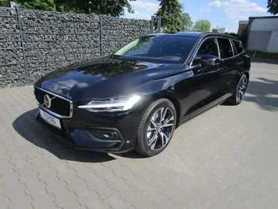 Gebraucht Volvo V60 120 PS (88 kW) 2024 Kombi
