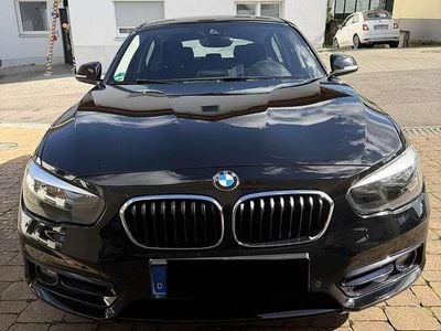 Gebraucht BMW 118 Sport Line 136 PS (100 kW) 2017 Schwarz Kleinwagen