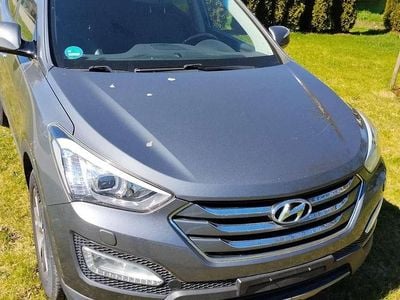 Gebraucht Hyundai Santa Fe Style 197 PS (144 kW) 2013 Grau SUV