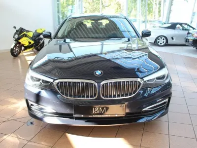 Gebraucht BMW 530 Luxury Line 252 PS (185 kW) 2019 Imperialblau Kombi