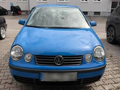 Gebraucht VW Polo 64 PS (47 kW) 2002 Blau Kleinwagen
