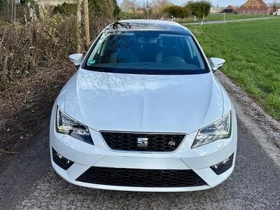 Usata Seat Leon FR 150 CV (110 kW) 2013 Bianco Utilitaria