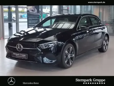 Gebraucht Mercedes A250 Progressive 218 PS (160 kW) 2024 Lack kosmosschwarz Limousine