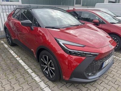 Gebraucht Toyota C-HR Team 140 PS (102 kW) 2023 Rot SUV
