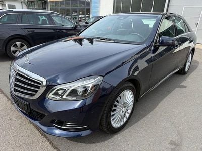 Gebraucht Mercedes E200 184 PS (135 kW) 2013 Blau Limousine