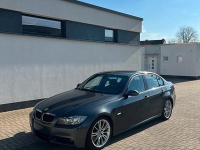 Gebraucht BMW 330 M Sport 258 PS (189 kW) 2007 Grau Limousine
