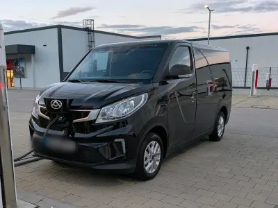 Gebraucht Maxus eDeliver 3 117 kW (160 PS) 2025 Schwarz Van