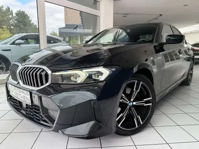 Gebraucht BMW 320 M Sport 190 PS (139 kW) 2023 Schwarz Limousine