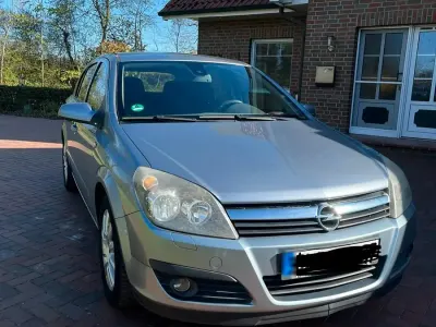 Usata Opel Astra 90 CV (66 kW) 2006 Grigio Utilitaria