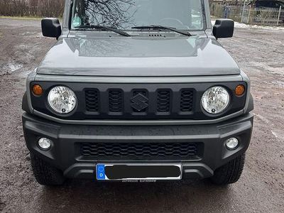Grau Gebraucht 2024 Suzuki Jimny Comfort SUV | 33.999 € (Teuer)