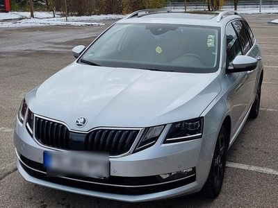 Silber Gebraucht 2019 Skoda Octavia Premium Edition Kombi | 13.250 € (Fairer Preis)