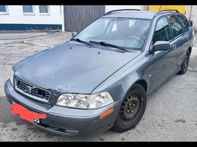 Gebraucht Volvo V40 121 PS (88 kW) 2003 Silber Kombi