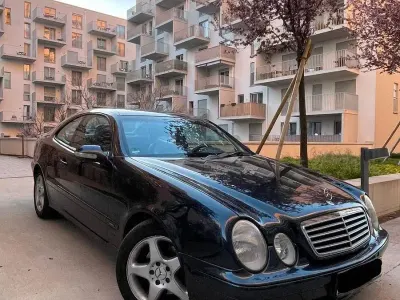 Gebraucht Mercedes CLK320 Avantgarde 218 PS (160 kW) 2000 Schwarz Coupé