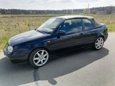 Gebraucht VW Golf Trendline 75 PS (55 kW) 1999 Blau Cabrio