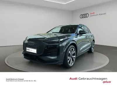 Gebraucht Audi Q6 e-tron S-Line 225 kW (306 PS) 2026 Grau SUV