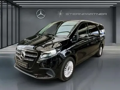 Używany Mercedes EQV300 150 kW (204 KM) 2025 Czarny Minivan