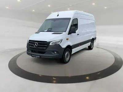 Gebraucht Mercedes Sprinter 170 PS (125 kW) 2024 Arktikweiss Van