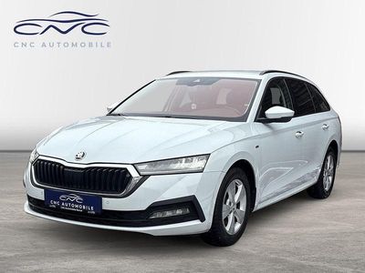 Usata Skoda Octavia Tour 150 CV (110 kW) 2022 Bianco Station wagon